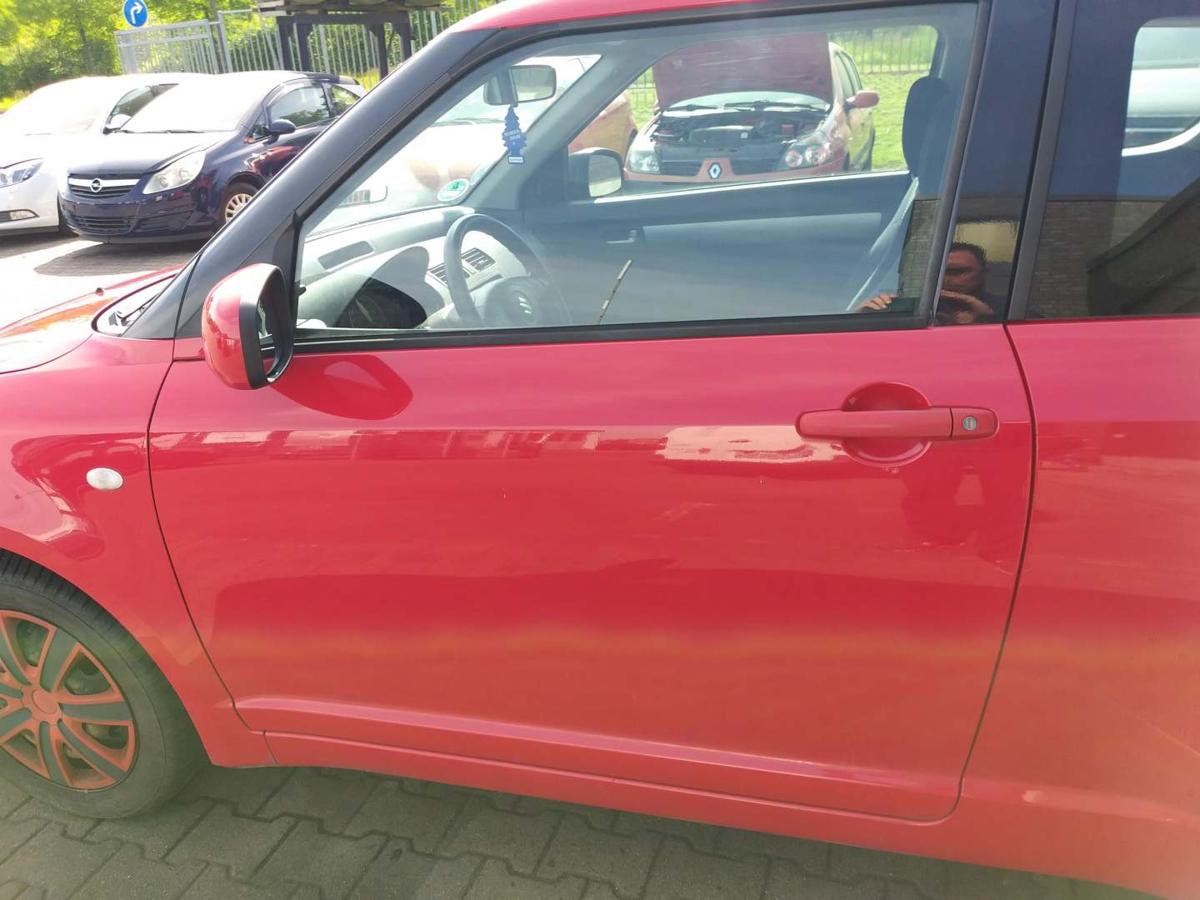 Suzuki 4 EZ MZ original Tür vorn links Rot 3-Türer Rohbau Bj.2007